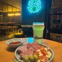 Foto de Botanita de genova con queso y tomate cherry