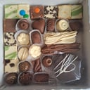 Foto de Caja acrílica N°3 surtida 360g + alfajor