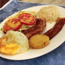 Foto de Almuerzo Con Chicharron