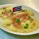 Foto de 5. Yuca con Mojo