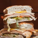 Foto de 2 HAMBURLOMOS DE CARNE CON FRITAS