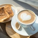Foto de Cafe con leche+Tostadas