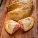 Foto de EMPANADAS DE JAMON Y QUESO