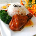 Foto de 卤香鸡腿饭