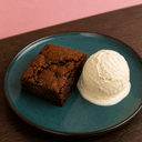 Foto de Brownie con helado de vainilla