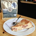 Foto de TORTA DE ALMOJABANA CON BOCADILLO