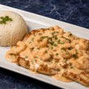 Foto de SUPREMA DE POLLO CON SALSA DE CAMARONES