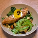 Foto de Ensalada fresca (Salmón)