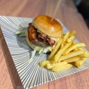 Foto de Hamburguesa “LA REVOLTOSA”