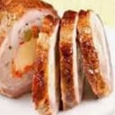 Foto de 114.- Arrollado de pollo con ensalada rusa