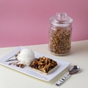 Foto de Cuadrado de frutos seco con helado de chocolate Persicco