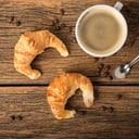 Foto de Combo 5: 1 expresso mediano + 2 medialunas saladas + soda