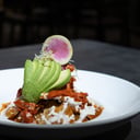 Foto de CHILAQUILES DE COCHINITA PIBIL (450g)