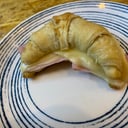 Foto de Medialunas con Jamon y Queso