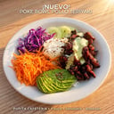 Foto de PUPI BOWLS Pollo Teriyaki