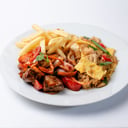 Foto de Lomo Saltado con Arroz Tipo Chaufa
