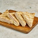 Foto de Tostado jamon y queso + infusión