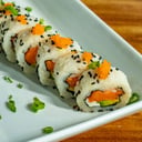 Foto de Makis tradicionales de salmón