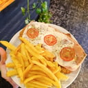 Foto de Milanesa Napolitana de pollo con guarnición