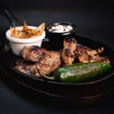 Foto de Arracheras - [c/Frijoles y Cebolla Frita]