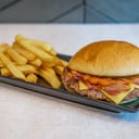 Foto de STACK BACON simple + papas 