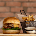 Foto de CHEESEBURGER