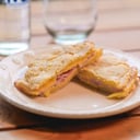 Foto de Chipa Lomito y Cheddar