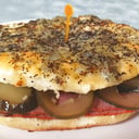 Foto de SANDWICH PLETZALEJ  GRANDE  (Pastron y pepino o Queso y tomate)