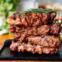 Foto de Bife de chorizo con guarnicion 