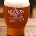 Foto de Antares Honney pinta