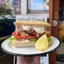 Foto de Sanguche de lomito en aceite de Atún