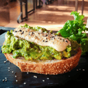 Foto de Tostón de Palta y Hummus