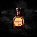 Foto de 2 SHOT DON JULIO REPOSADO