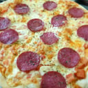 Foto de Pizza Familiar SALAME