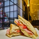 Foto de Sandwich  de jamón y queso