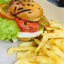 Foto de Hamburguesa full + fritas