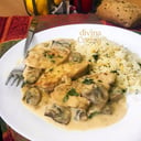 Foto de PECHUGA AL CHAMPIGNON CON ARROZ CON HONGOS
