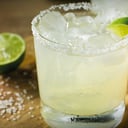 Foto de SODA MICHELADA O CON ZUMO DE LIMON