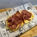 Foto de Tosta de bacon, queso y tortilla