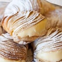 Foto de • SFOGLIATELLA