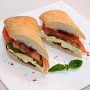 Foto de Sándwich con Pan Ciabatta de Capresse