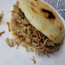 Foto de Arepa de Pernil ahumado