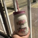 Foto de Fresas , granola , leche 