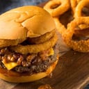 Foto de Burguer "Onion BBQ" C/Fritas