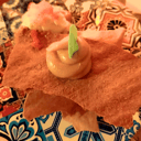Foto de Milhojas de almendra caramelizada con cremoso de Lotus y tiradito de fresas