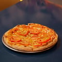 Foto de 1 PIZZA NAPOLITANA + 2 EMPANADAS