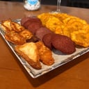 Foto de Plátano, Salami y Queso