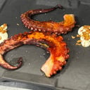Foto de PULPO BRASEADO CON ALIOLI ( 2 PERSONAS)