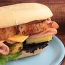 Foto de Pollo con Muzarella, Jamón y Panceta