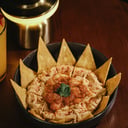 Foto de Hummus & pollo